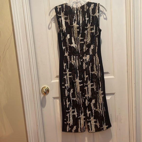 BCBG Maxazria 🔥Sale🔥NWT black dress with sequins - Picture 4 of 9